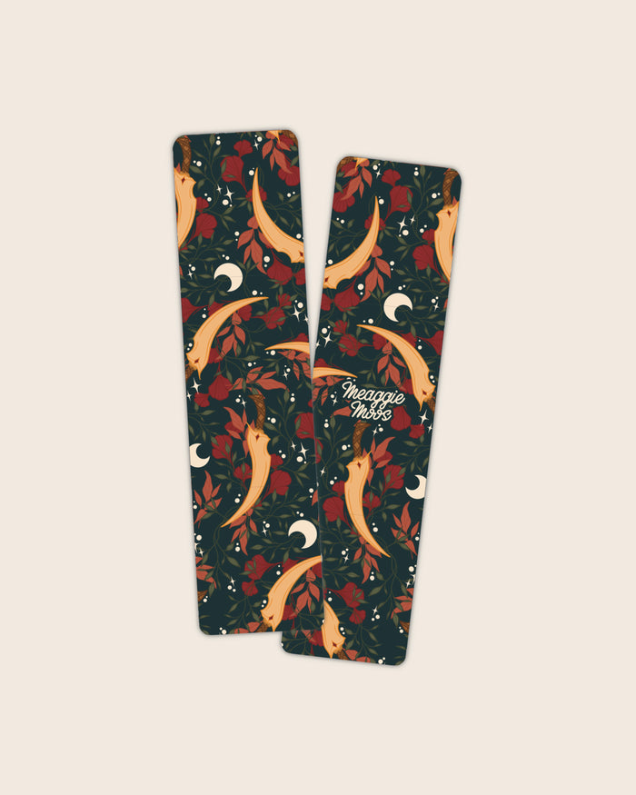 Bookmark | Curved Gold Dagger