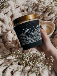 Fourth Wing | Violet's Bookshelf Ice Cream Pint Sleeve