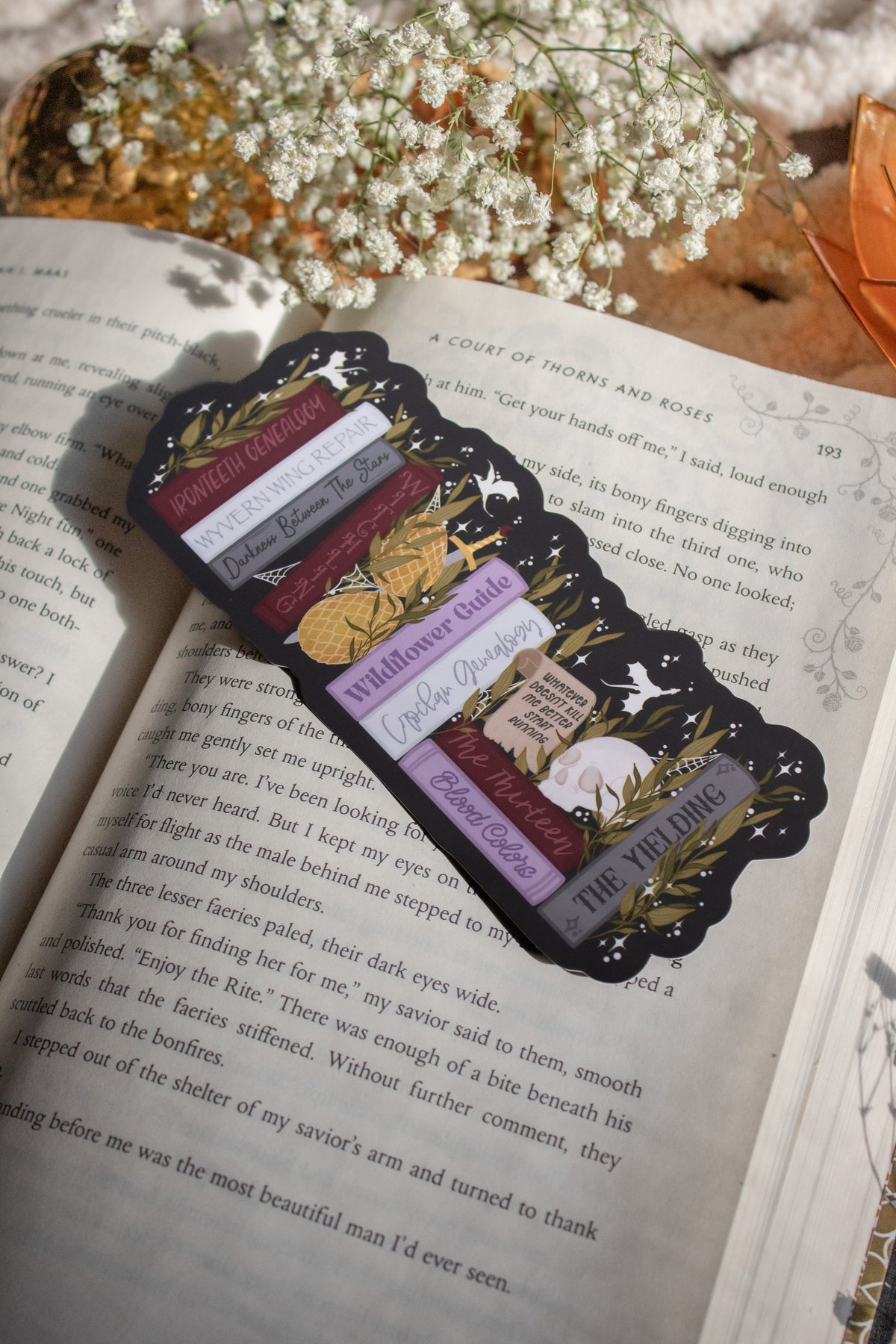 Manon's Bookshelf Bookmark | Throne of Glass