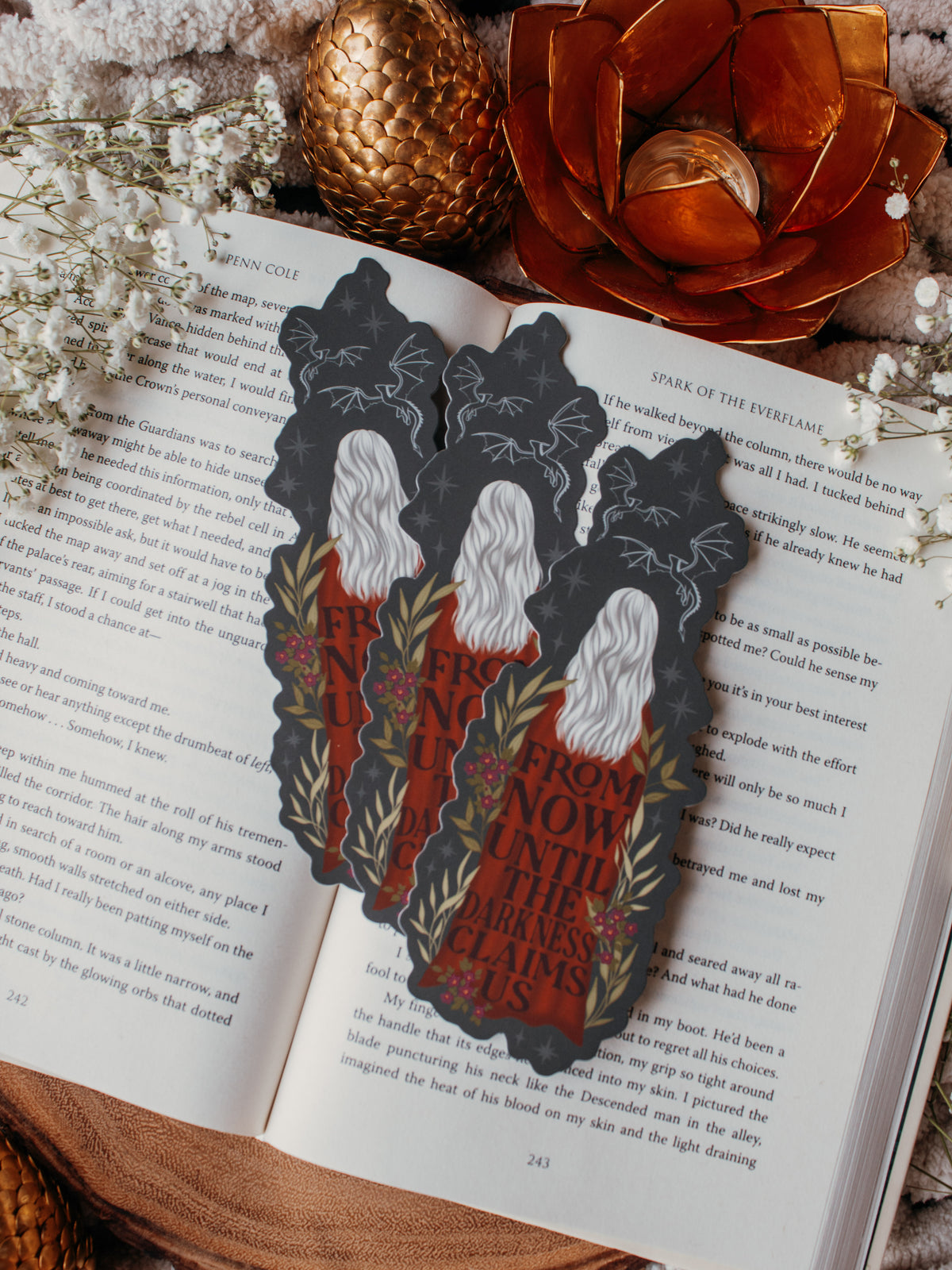 Throne of Glass Bookmark | Manon Die-Cut Bookmark