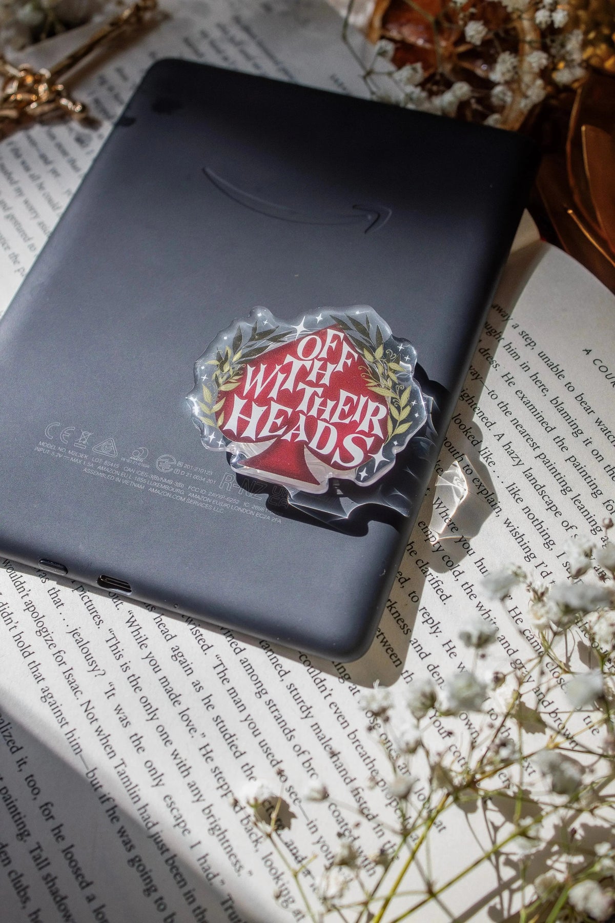 Alice in Wonderland Kindle / Phone Grip
