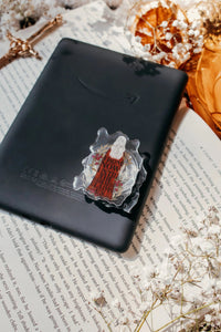 Throne of Glass Manon Kindle / Phone Grip