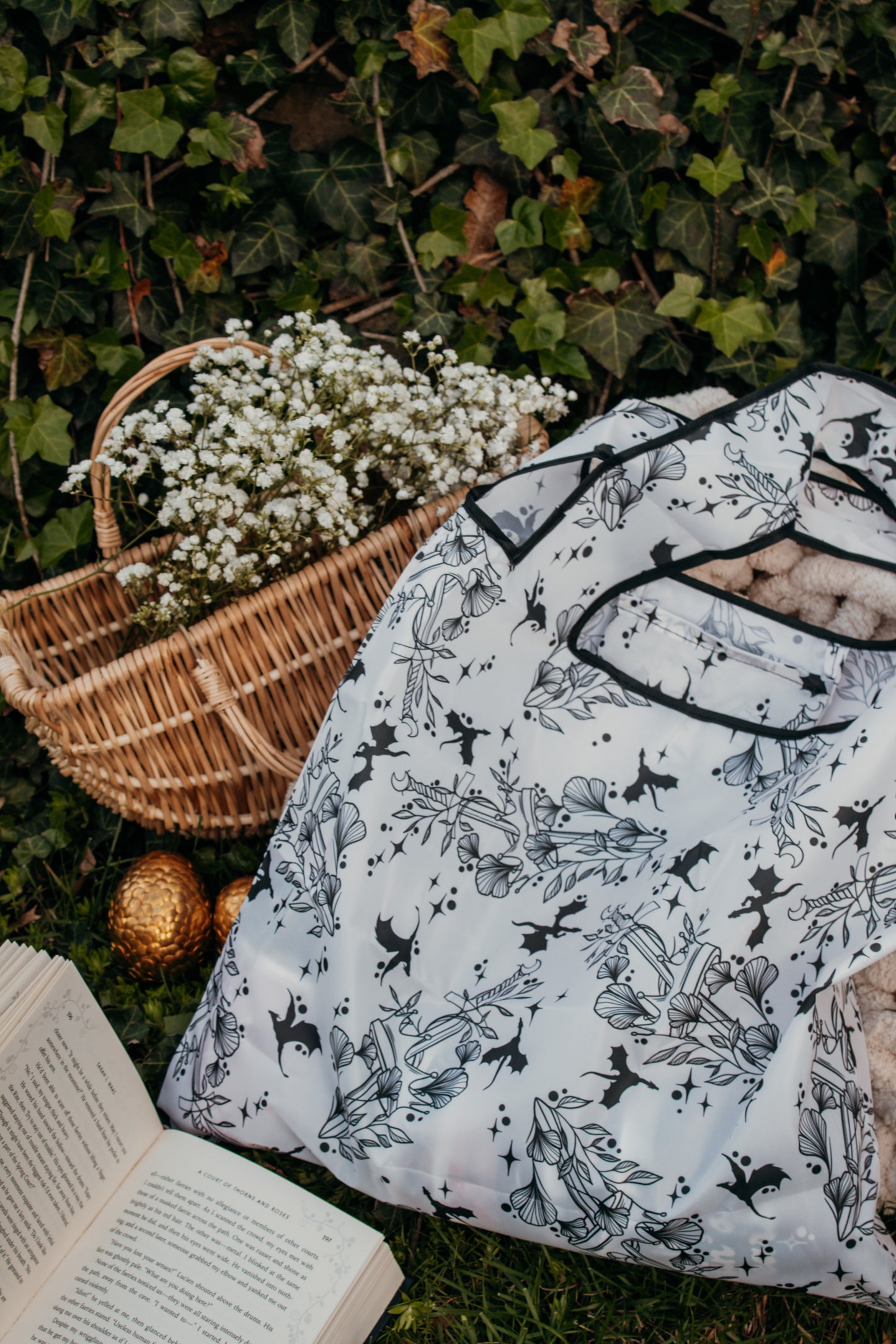 Reusable Tote Bag | Ivory Swords