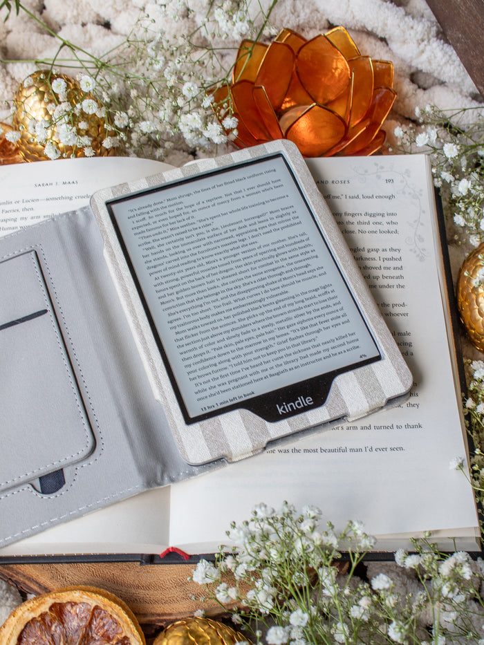 Tan Cabana Stripes | Kindle / Kobo Case