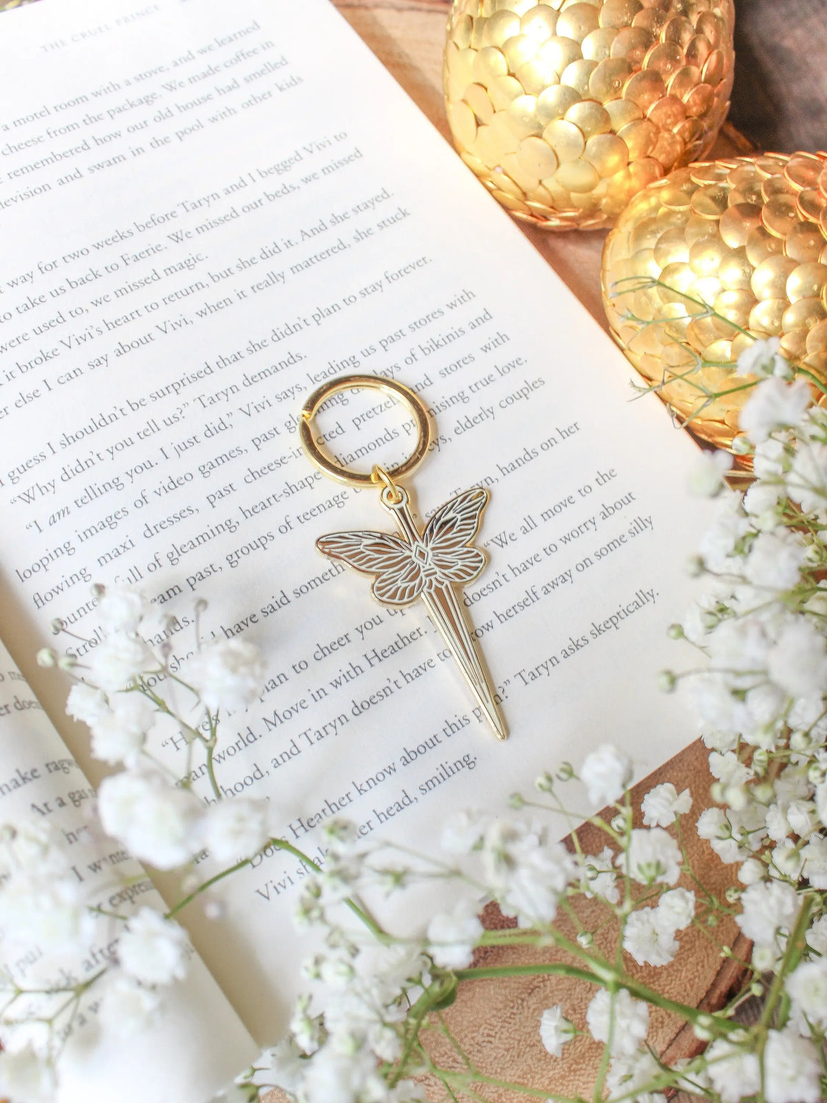 Hard Enamel Metal Faerie Dagger Keychain