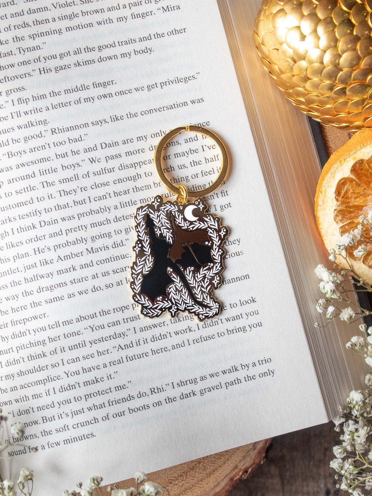 Fourth Wing | Tairn and Andarna Dragons Hard Enamel Keychain