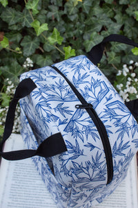 Bookish Lunch Tote Bag | Porcelain Books