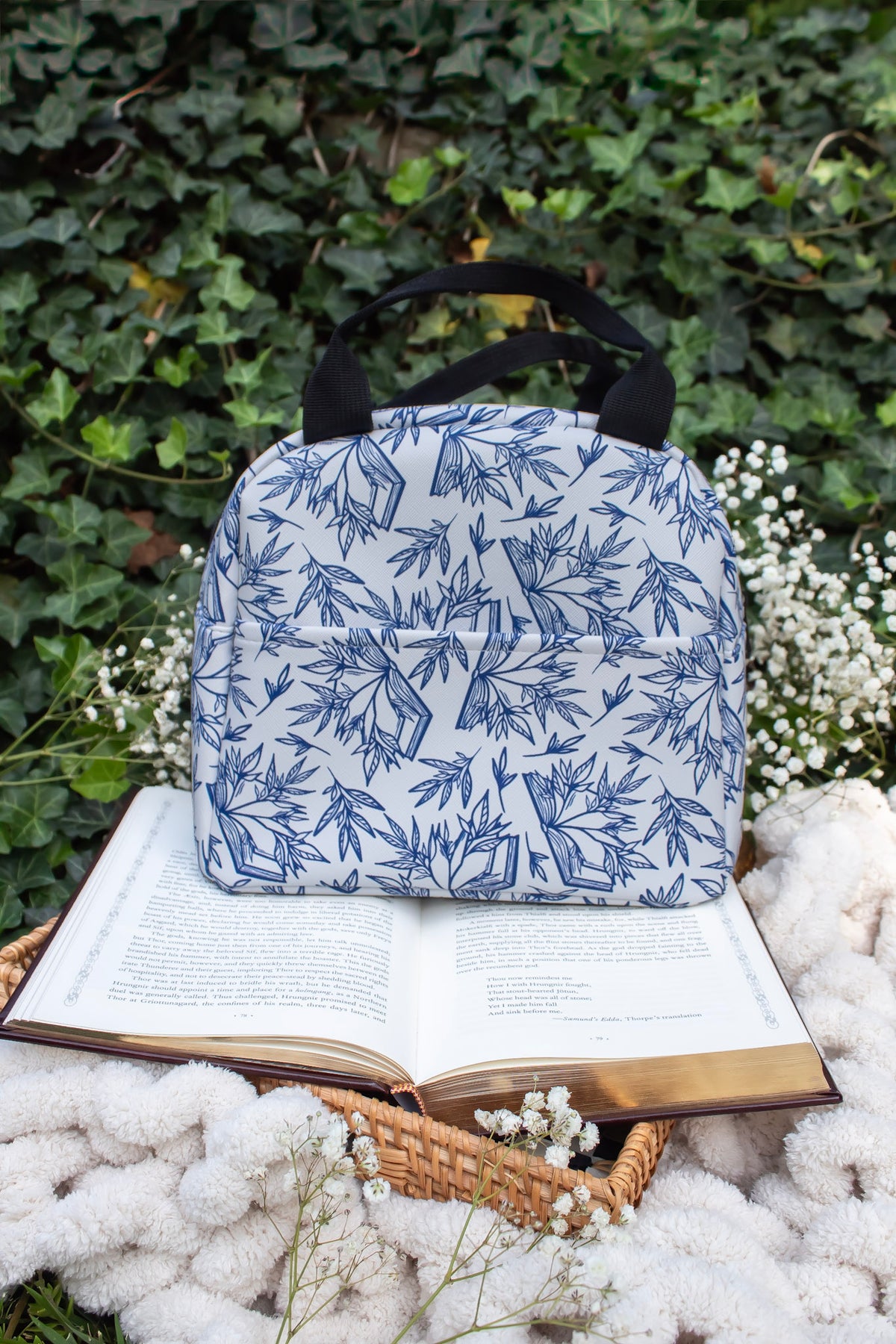 Bookish Lunch Tote Bag | Porcelain Books
