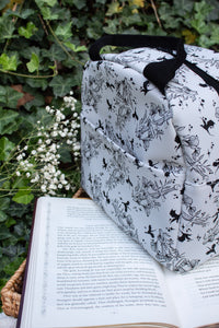 Bookish Lunch Tote Bag | Ivory Swords