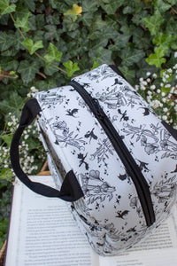 Bookish Lunch Tote Bag | Ivory Swords