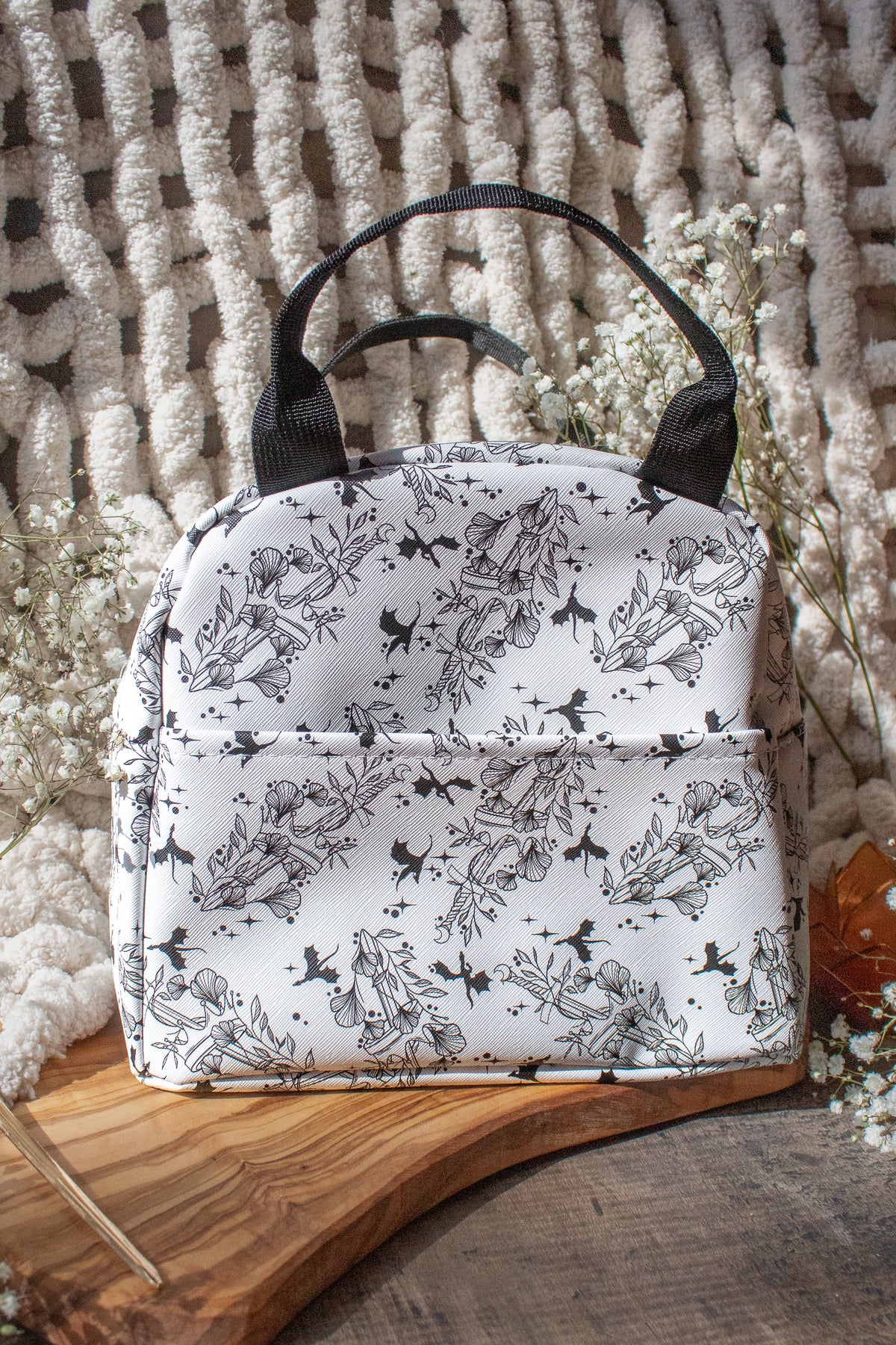 Bookish Lunch Tote Bag | Ivory Swords