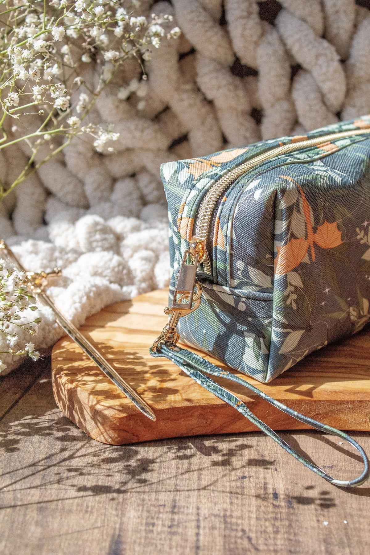 Bookish Cosmetic / Pencil Pouch Zip Bag | Fourth Wing Tairn & Andarna The Empyrean Series