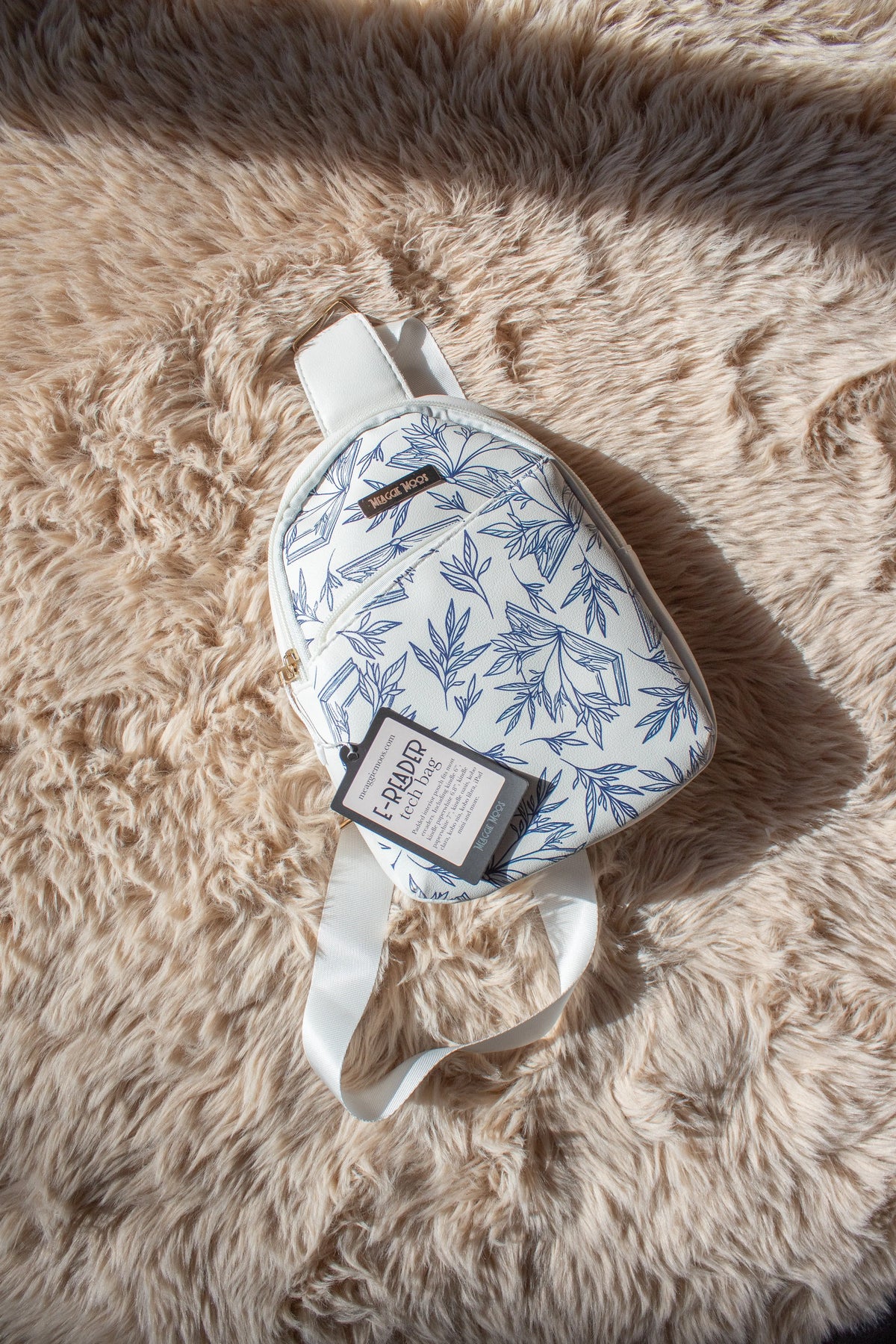 Porcelain Books E-Reader Crossbody Bag