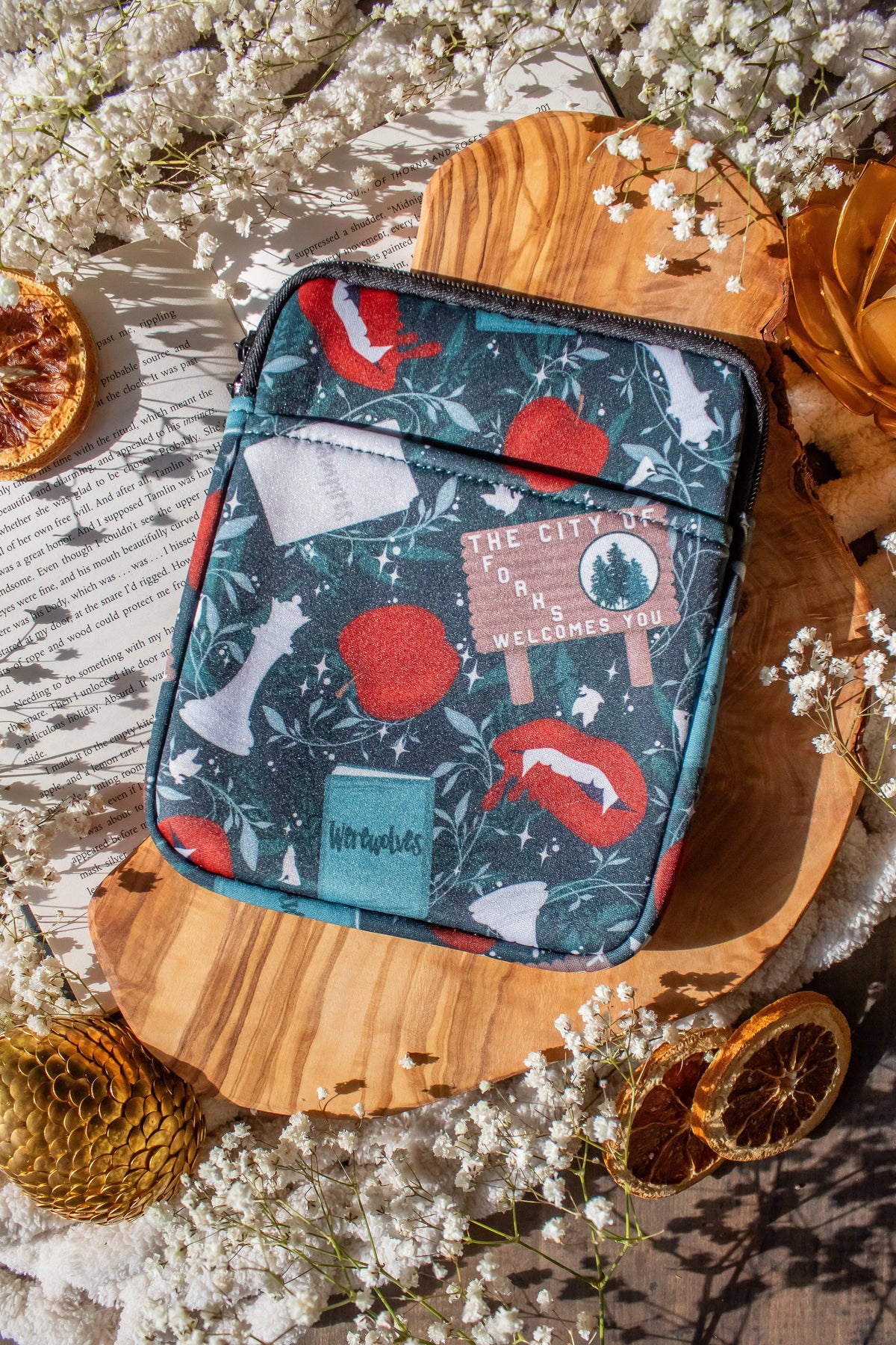 Neoprene E-Reader Sleeve | Forks, WA