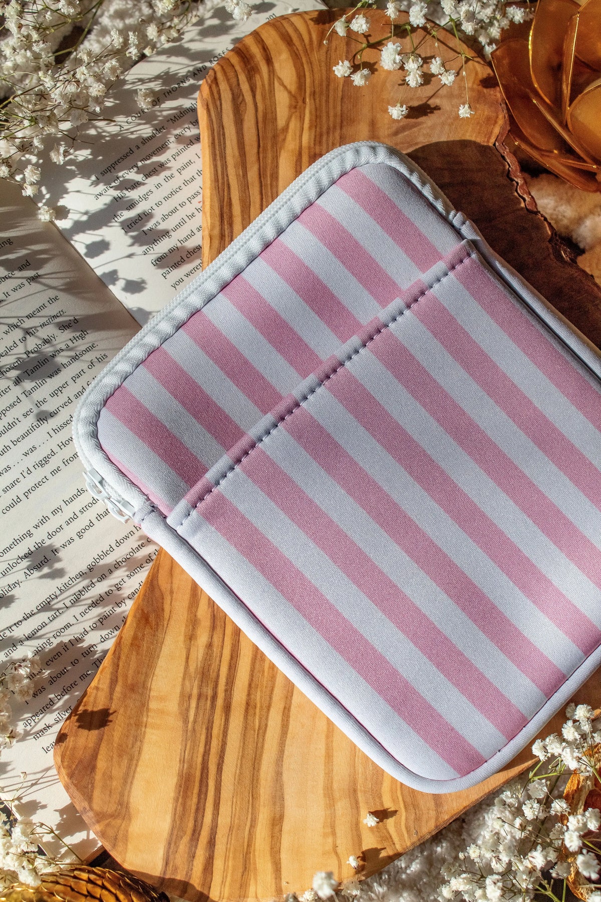 Neoprene E-Reader Sleeve | Pink Cabana Stripes