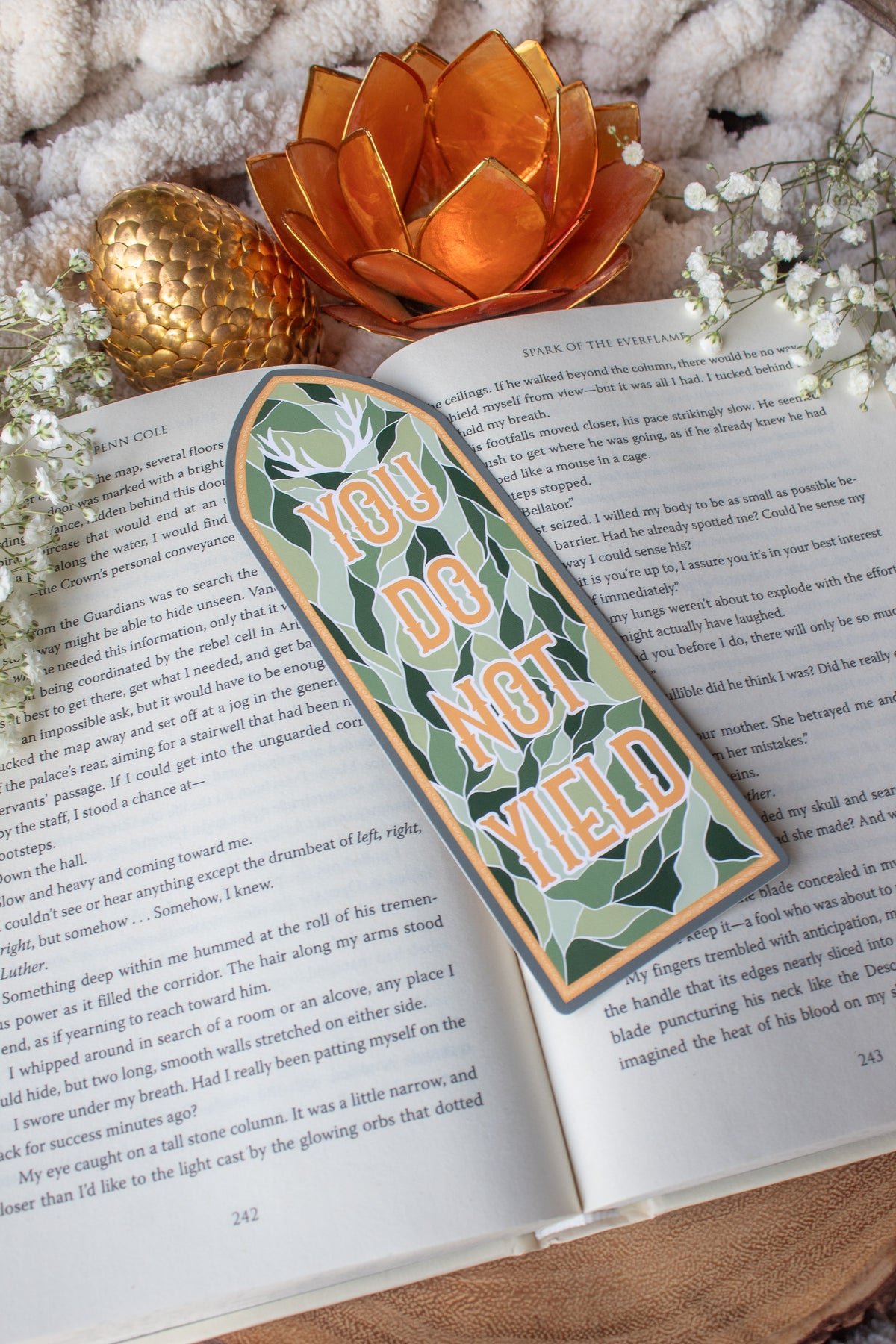 Throne of Glass You Do Not Yield Window Die-Cut Bookmark