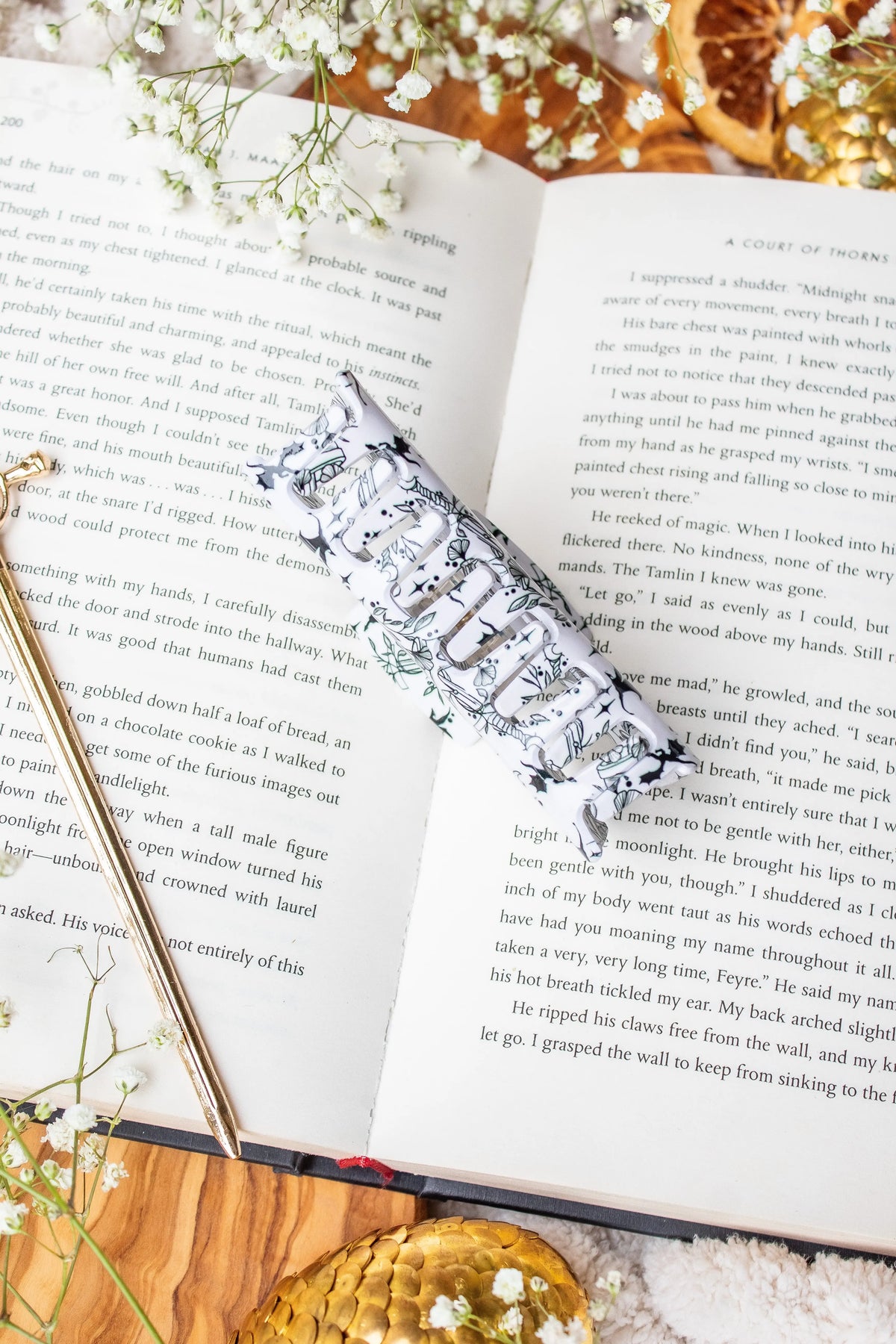 Bookish Hair Claw Clip | Ivory Swords