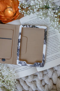 Midnight Magnolias | Floral Kindle / Kobo Case