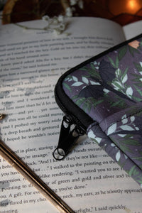 Fourth Wing Neoprene E-Reader Sleeve | Tairn and Andarna