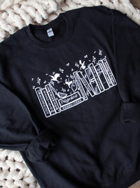 Fourth Wing | Violet's Bookshelf Fourth Wing Crewneck Sweatshirt