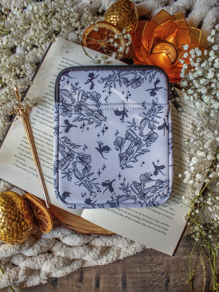 Neoprene E-Reader Sleeve | Ivory Swords