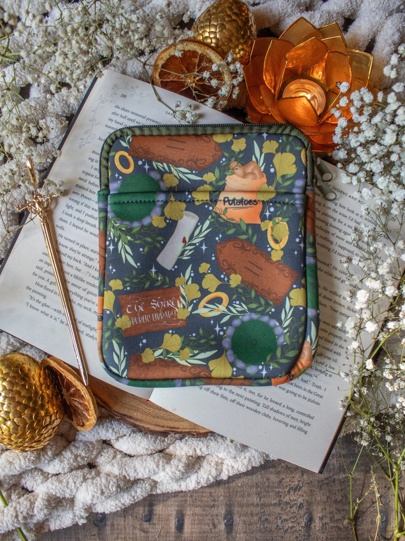 Neoprene E-Reader Sleeve | The Shire