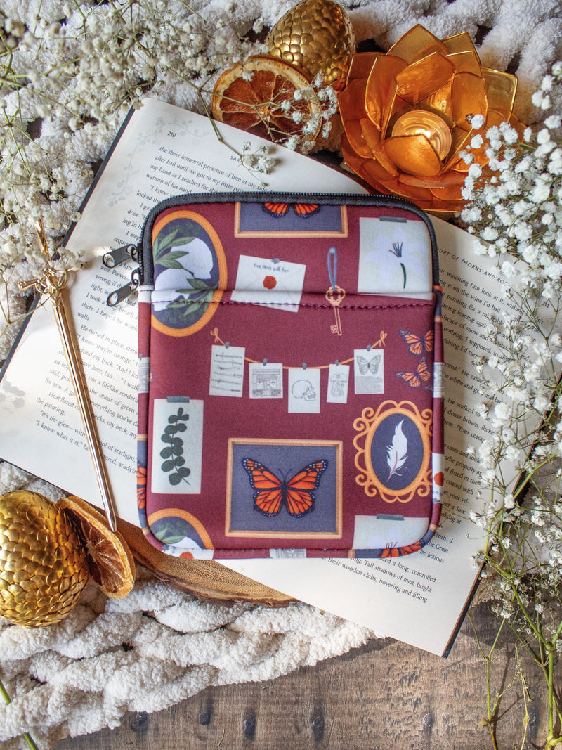 Neoprene E-Reader Sleeve | Dark Academia