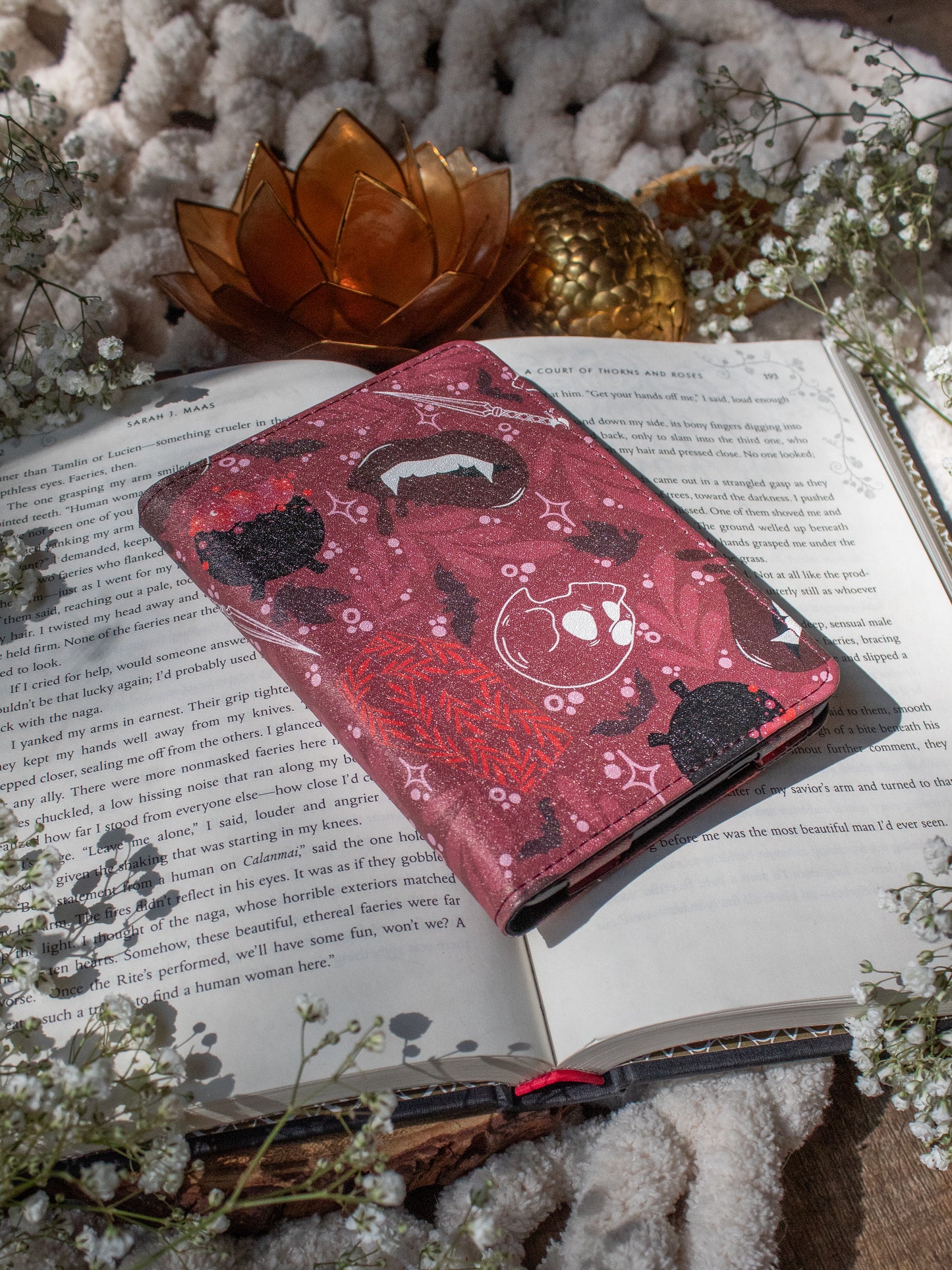 PREORDER Maroon Magic | Kindle Case | SHIPS LATE NOVEMBER