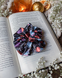 Satin Scrunchie | Wonderland