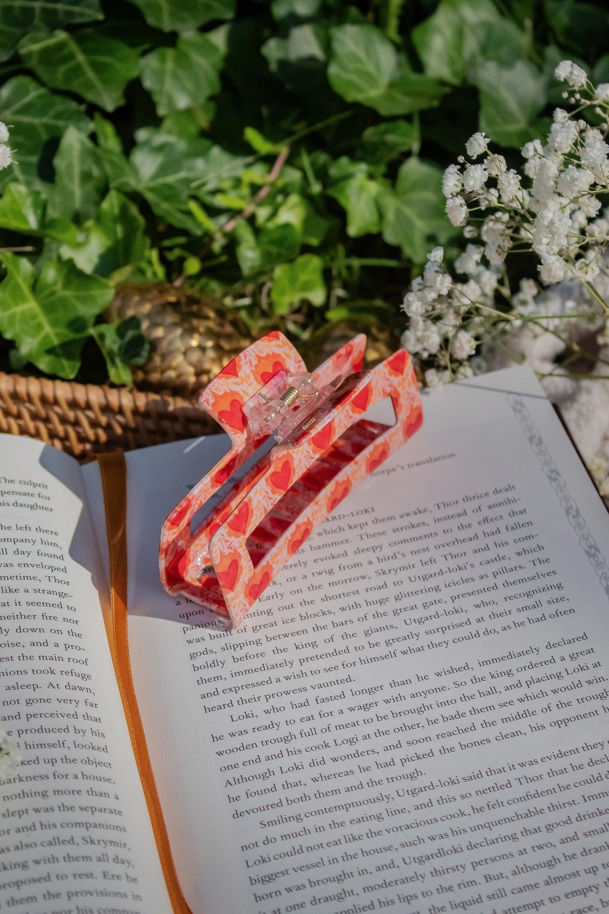 Bookish Hair Claw Clip | Flaming Heart