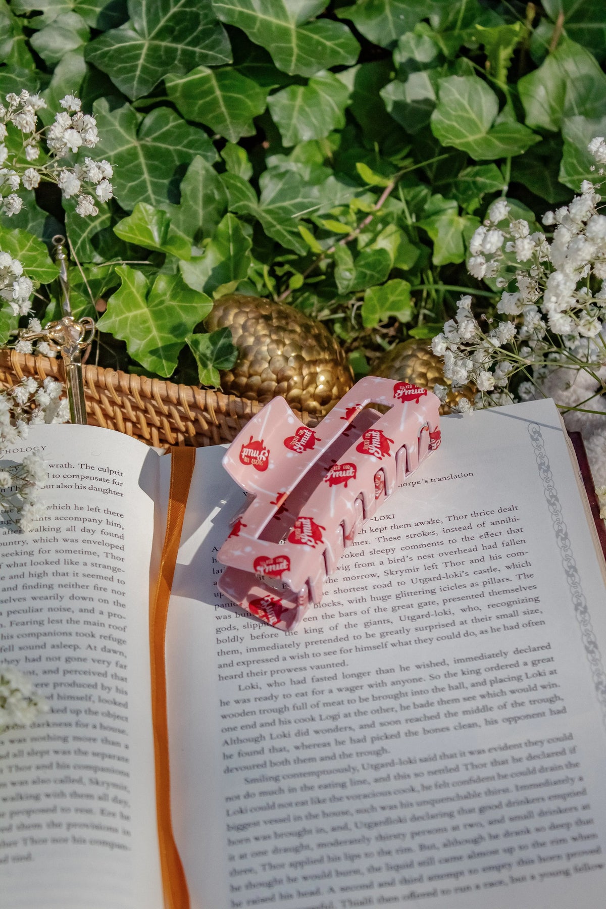 Bookish Hair Claw Clip | Sucker for Smut
