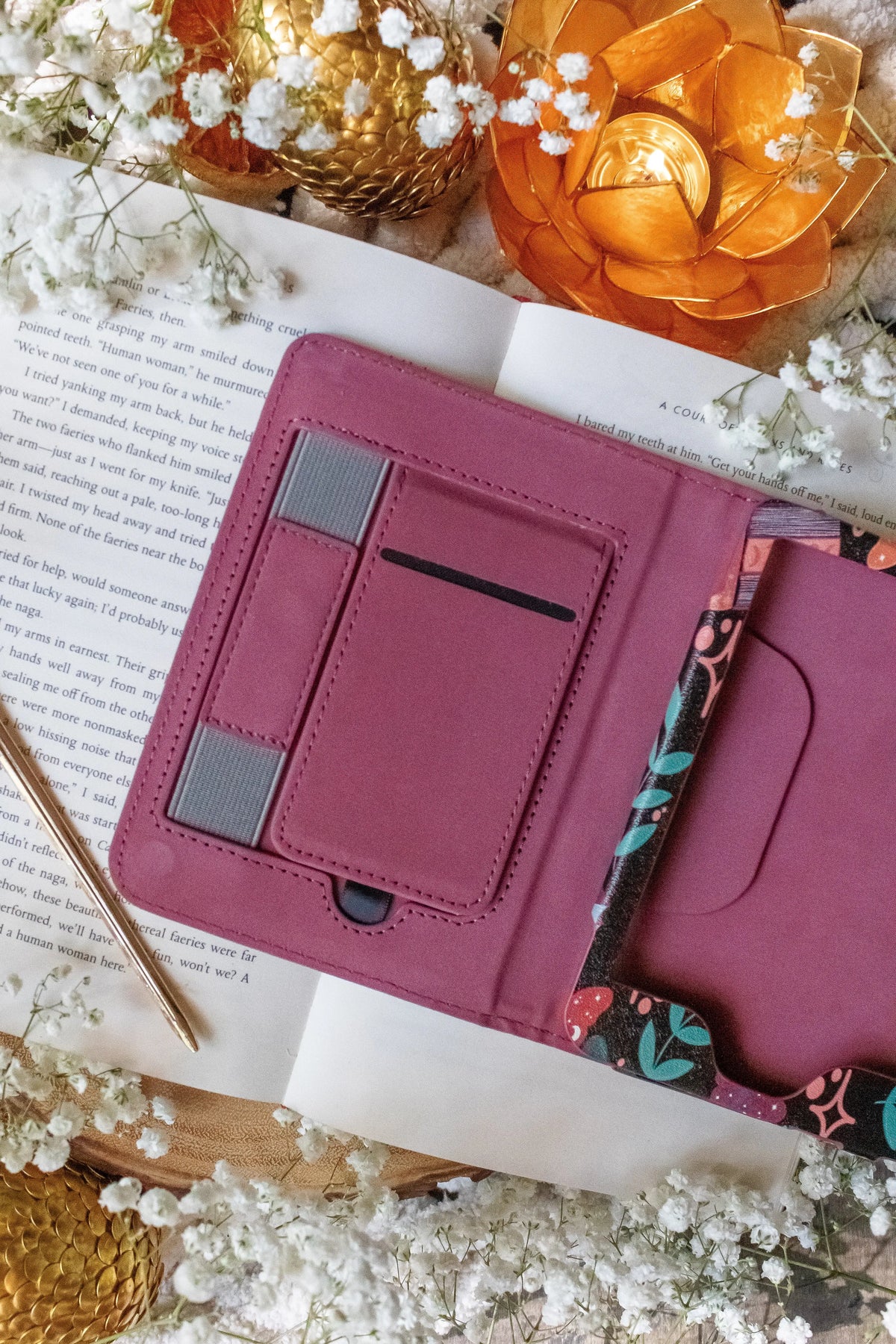 Burgundy Books | Kindle / Kobo Case