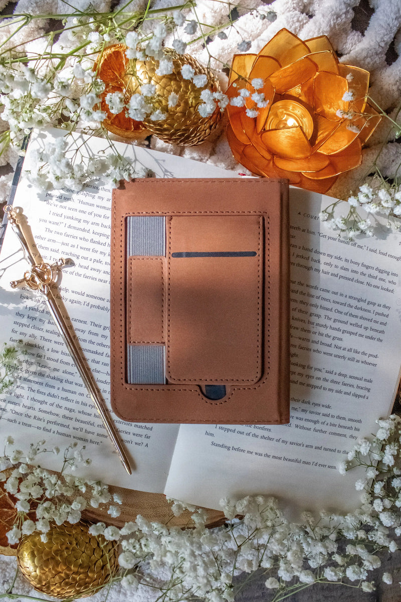 Dark Academia | Kindle / Kobo Case