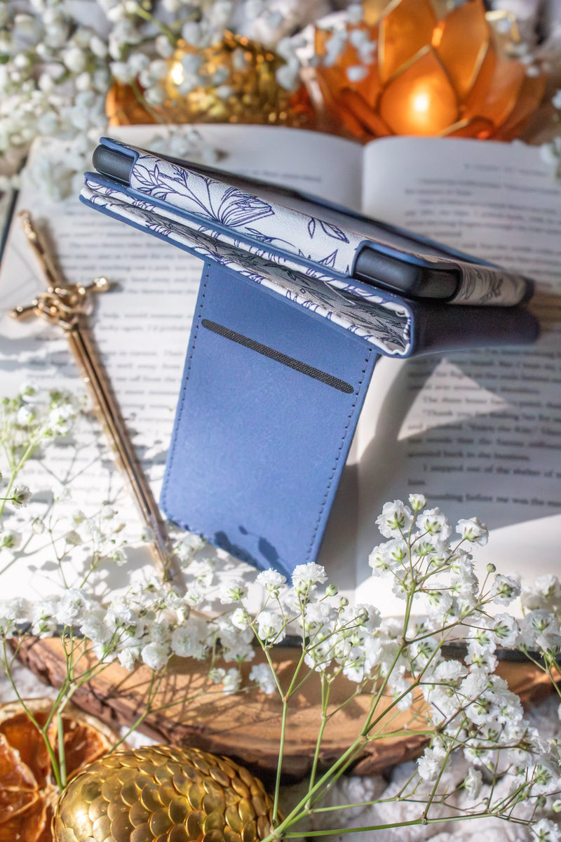 Floral Porcelain Books | Kindle / Kobo Case