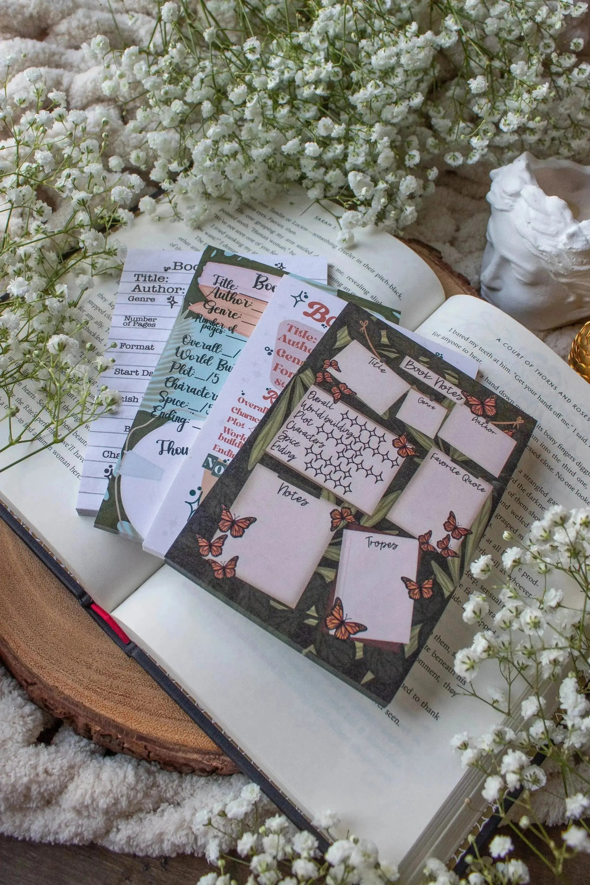 Book Review Post-it® Notepad | Dark Academia