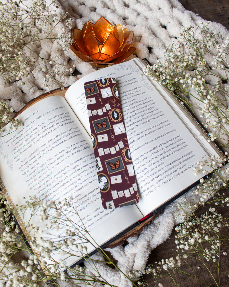 Bookmark | Dark Academia