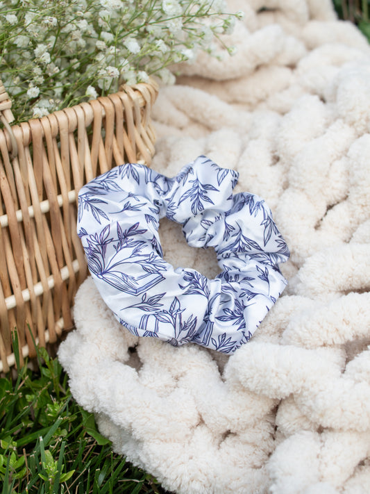 Satin Scrunchie | Porcelain Books