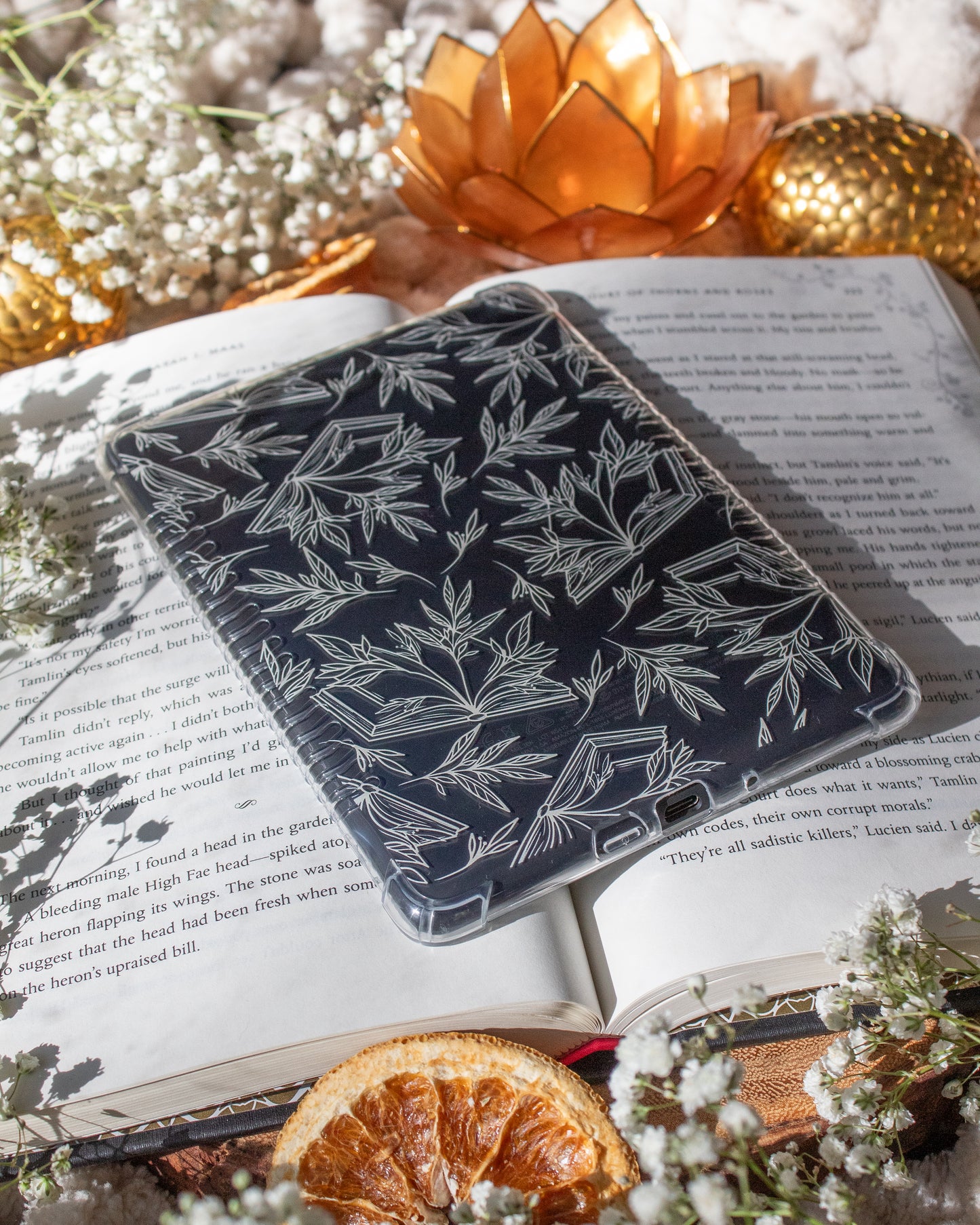 Porcelain Books | Clear Soft Kindle Case