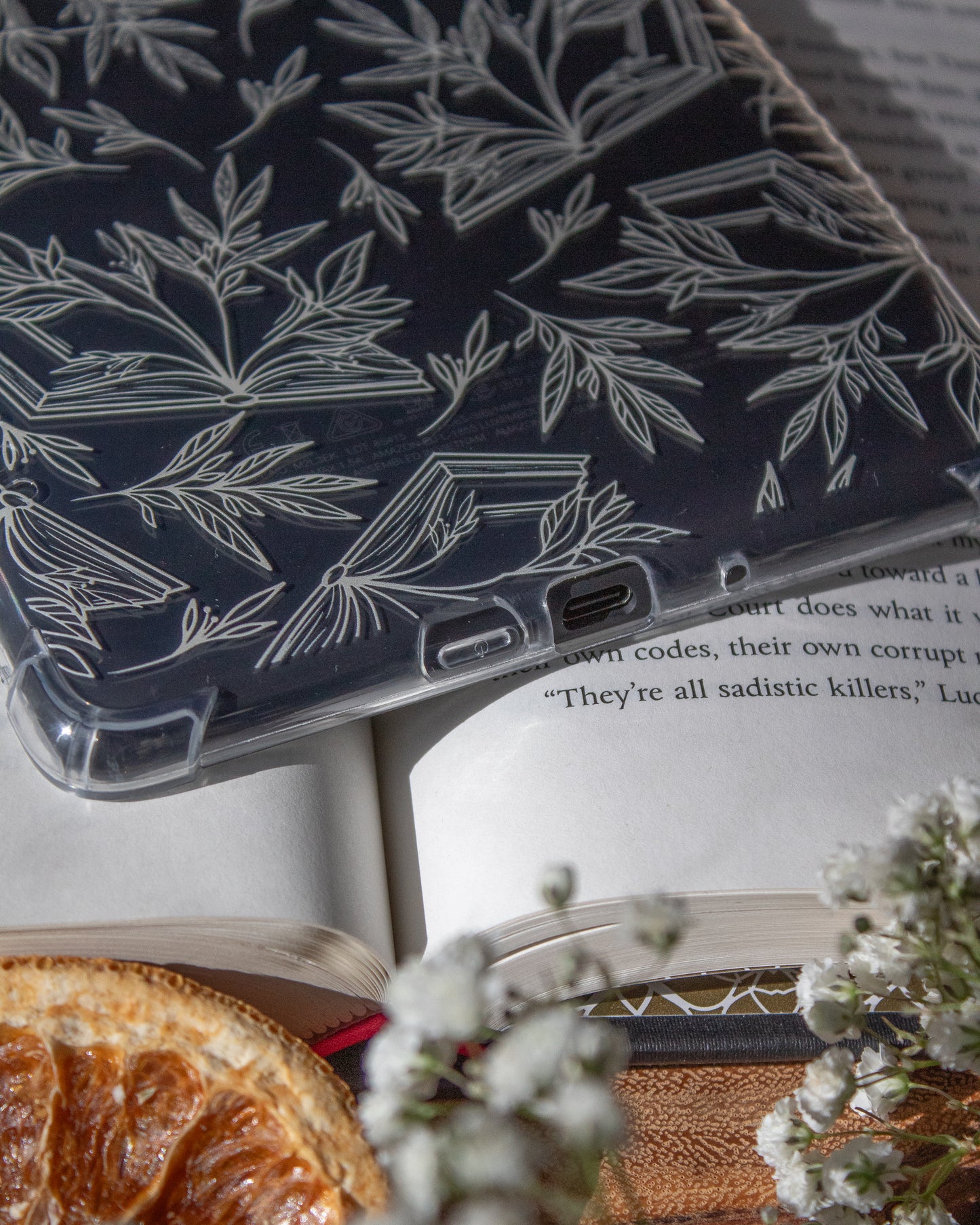 Porcelain Books | Clear Soft Kindle Case