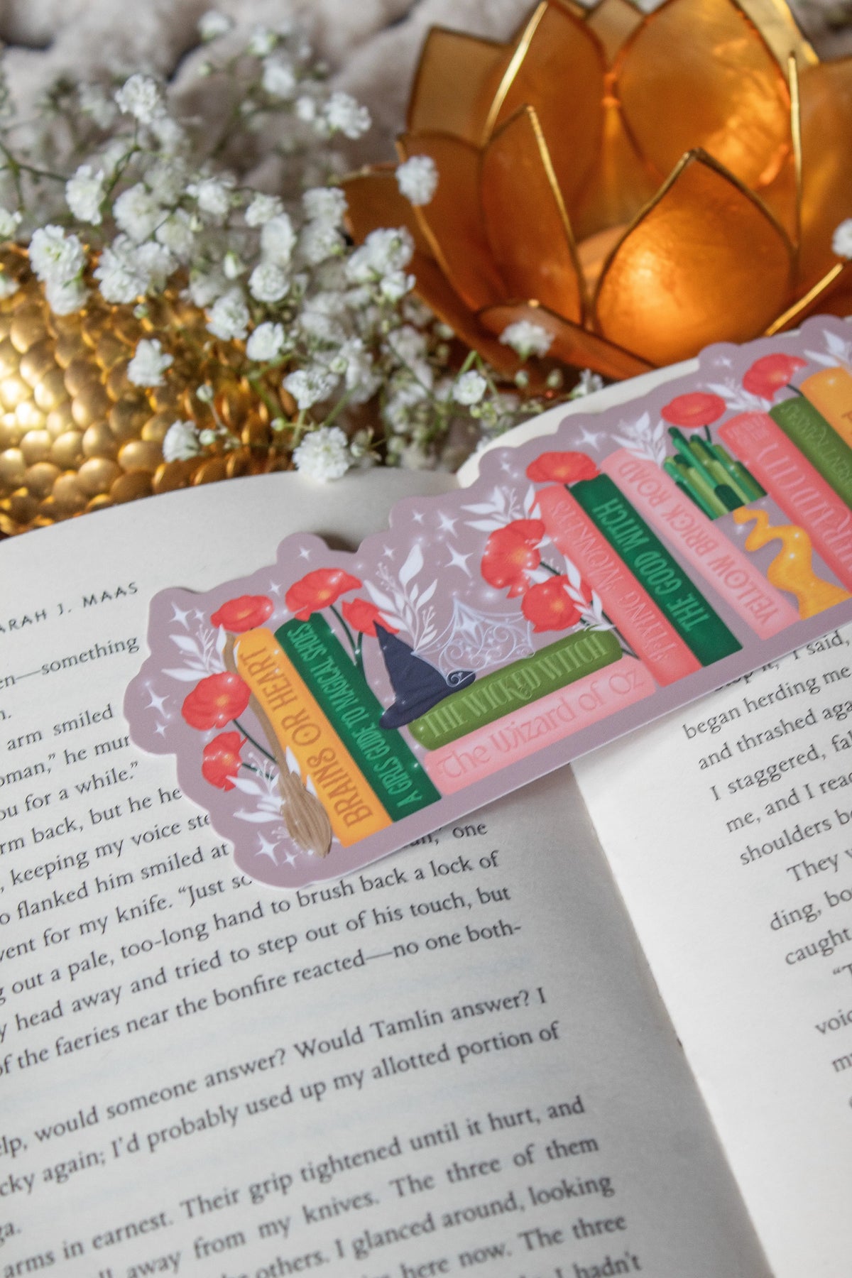 Wizard of Oz Bookmark | OZ Bookshelf Die-Cut Bookmark