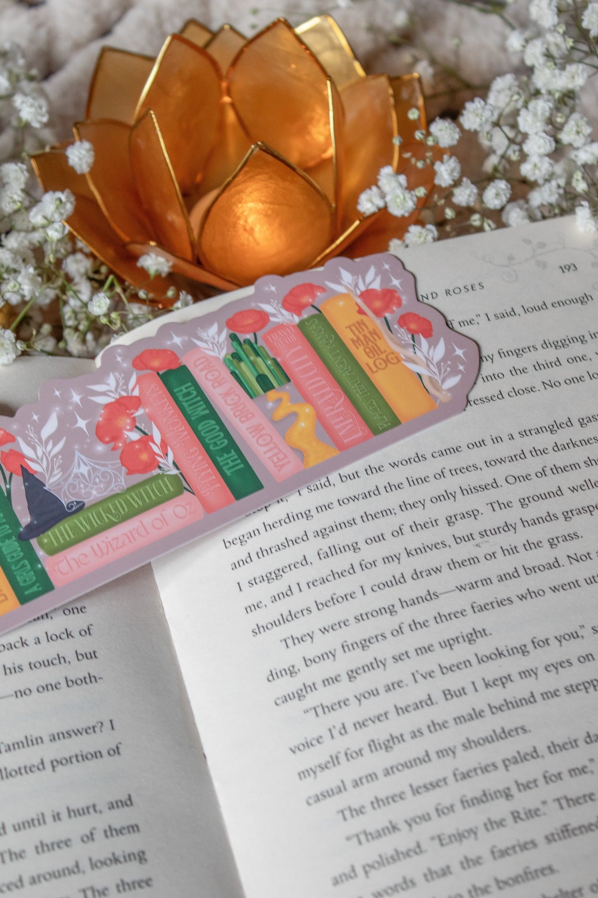 Wizard of Oz Bookmark | OZ Bookshelf Die-Cut Bookmark