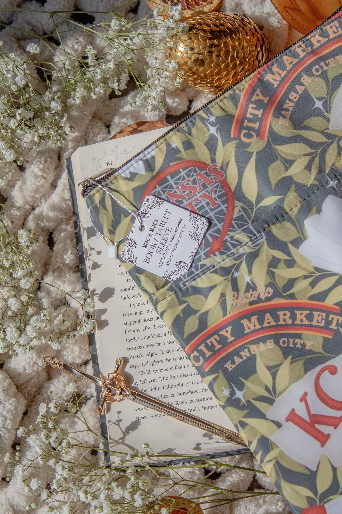 Water-Resistant Extra Large Book Sleeve | Kansas City Icons