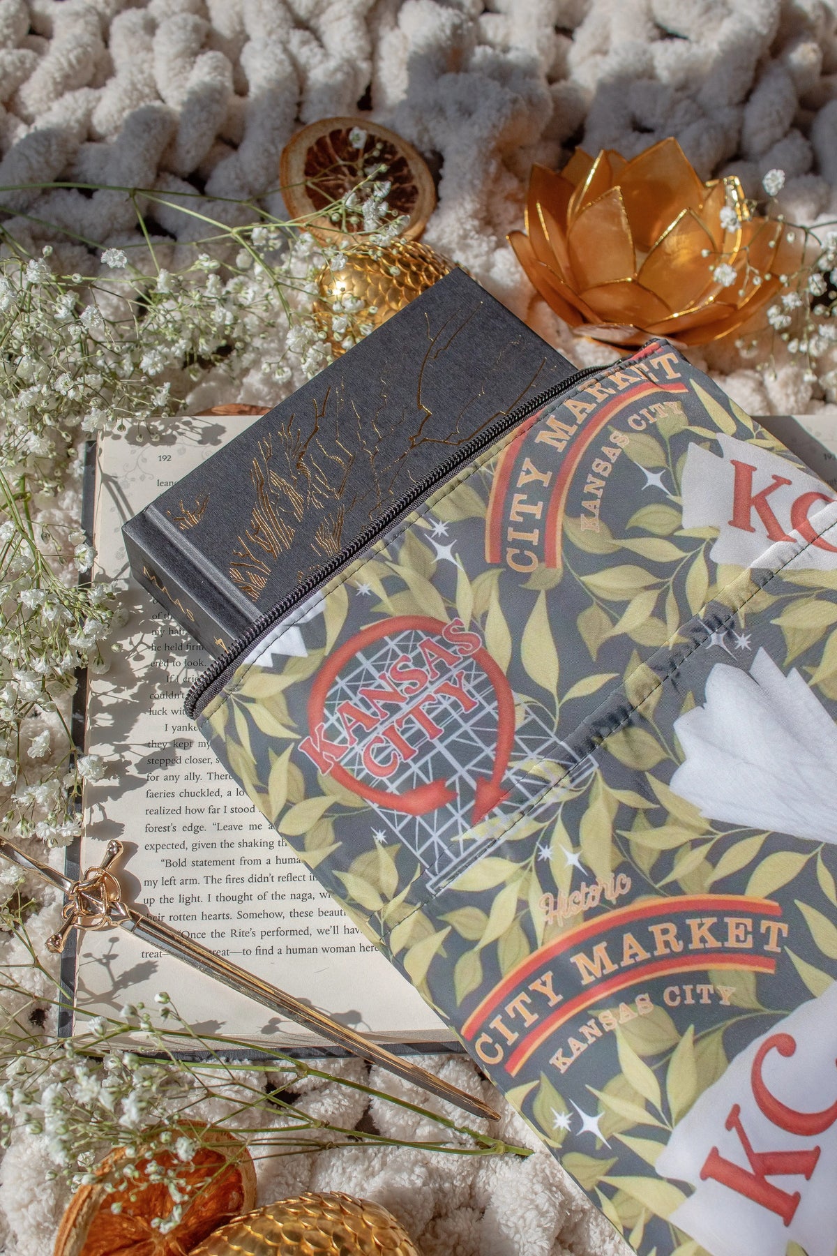 Water-Resistant Extra Large Book Sleeve | Kansas City Icons