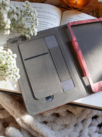 Rust Dragons | Kindle Case