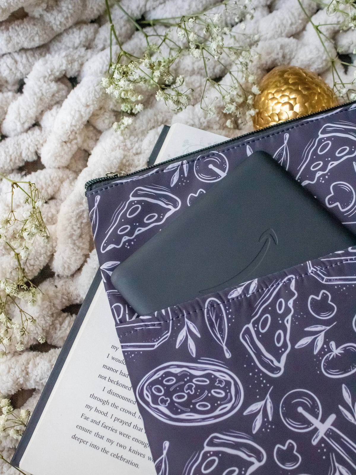 Water-Resistant Extra Large Book Sleeve | Pizza Party Pizza Party